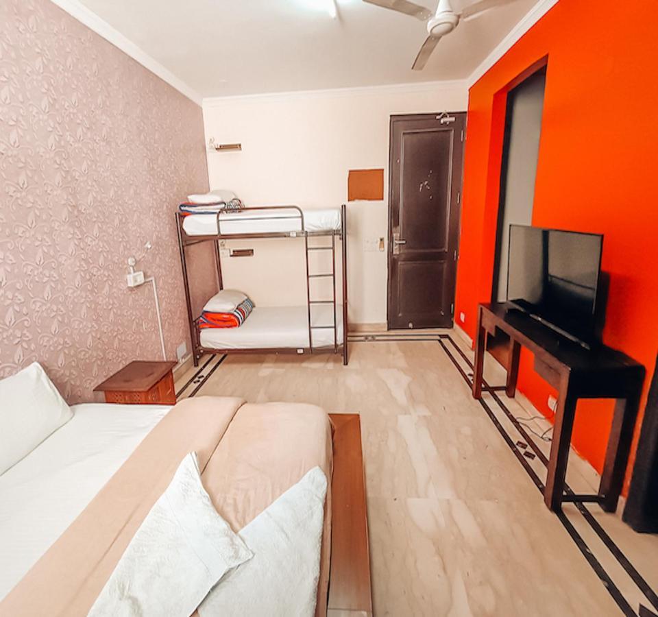 Madpackers Delhi Hostel New Delhi Exterior foto