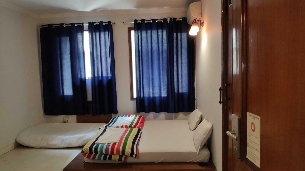 Madpackers Delhi Hostel New Delhi Exterior foto